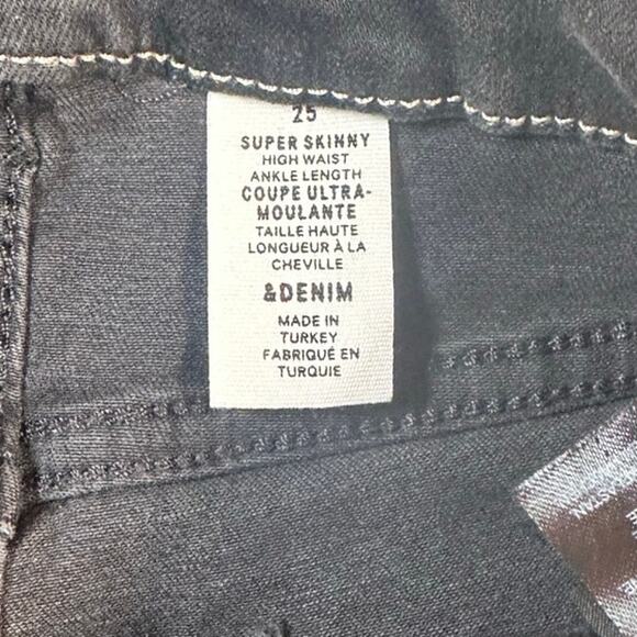 & Denim H&M Super Skinny Jeans Raw Hem Size 25 NWT - Picture 4 of 6
